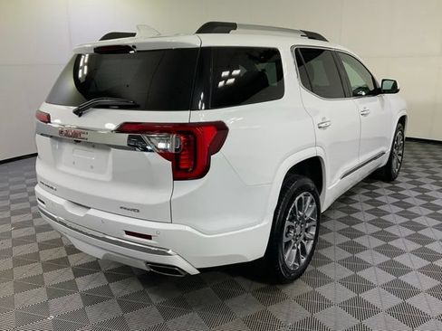 Used 2023 GMC Acadia Denali w/ Trailering Package AWD/4WD image 8