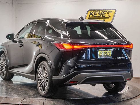 Used 2024 Lexus RX 450h Luxury image 6