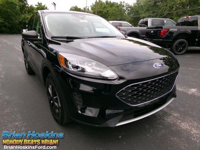 Used 2022 Ford Escape SE w/ Cold Weather Package
