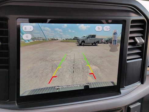 Used 2025 Ford F150 XL w/ Equipment Group 103A High AWD/4WD image 18