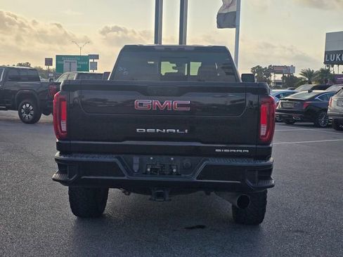 Used 2021 GMC Sierra 2500 Denali w/ Technology Package image 6