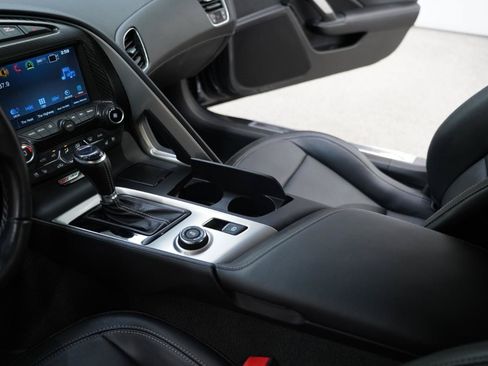Used 2018 Chevrolet Corvette Z06 RWD image 21