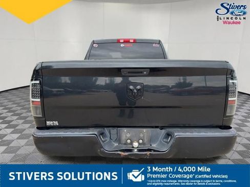 Used 2018 RAM 1500 Express RWD image 8