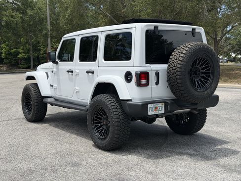 Used 2026 Jeep Wrangler Unlimited Sport AWD/4WD image 8