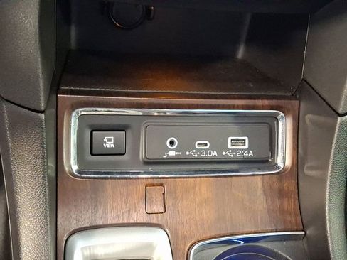 Certified 2025 Subaru Ascent Touring AWD/4WD image 26
