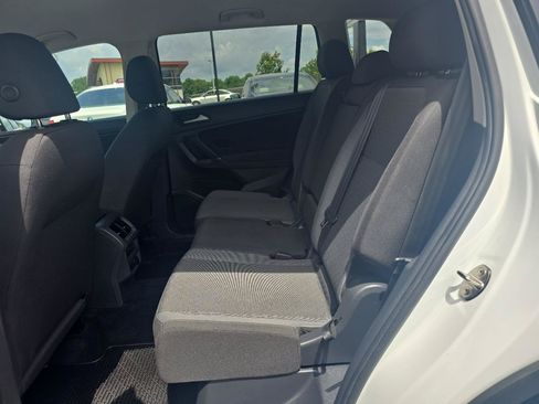 Used 2020 Volkswagen Tiguan S FWD image 12