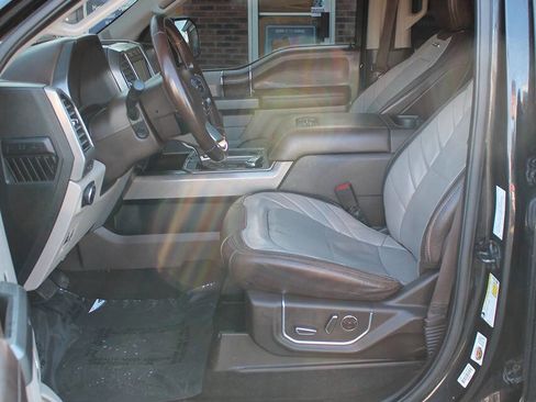 Used 2019 Ford F150 Limited w/ Trailer Tow Package image 16