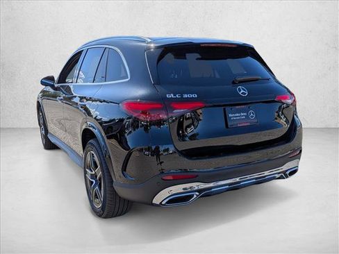 Used 2026 Mercedes-Benz GLC 300 image 8