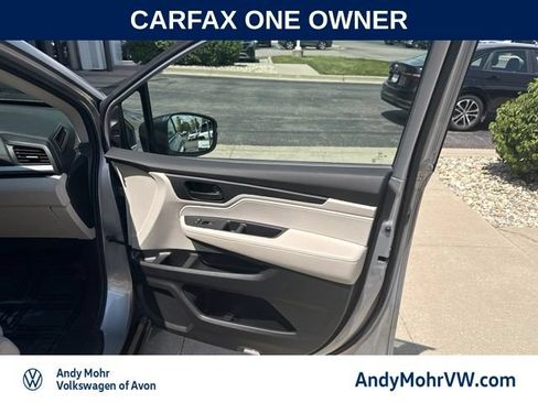 Used 2025 Honda Odyssey EX-L image 17