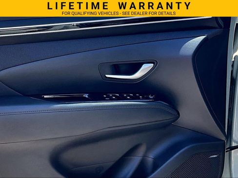 Used 2023 Hyundai Santa Cruz Limited AWD/4WD image 19