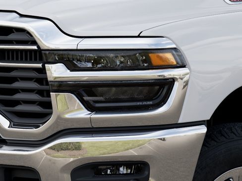 New 2026 RAM 2500 Tradesman AWD/4WD image 10