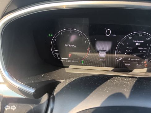 Used 2023 Acura MDX SH-AWD w/ Technology Package image 24