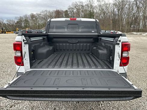 Used 2025 Ford Maverick Lariat AWD/4WD image 12
