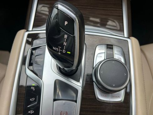 Used 2016 BMW 740i image 75