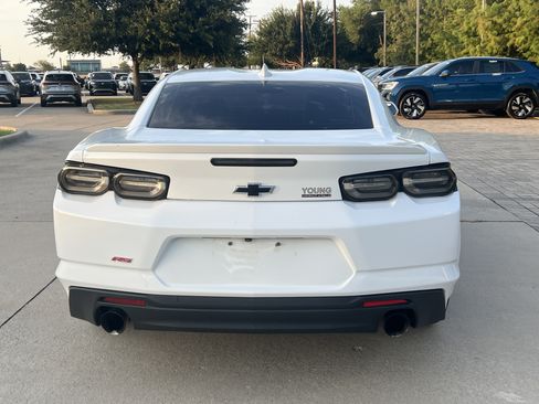 Used 2019 Chevrolet Camaro LT w/ RS Package RWD image 8