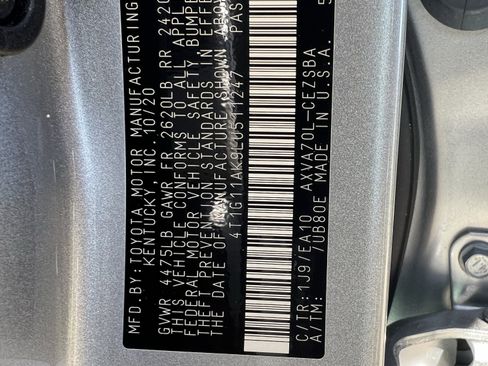 Used 2020 Toyota Camry SE image 37