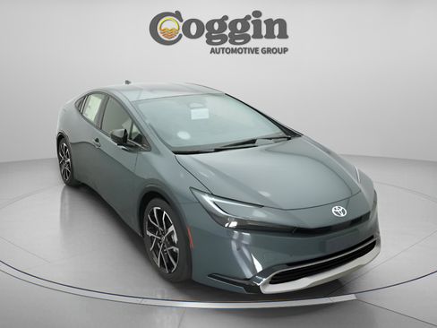 New 2026 Toyota Prius Plug-In Hybrid image 28