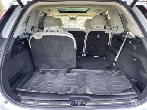 Used 2026 Volvo XC90 B6 Ultra w/ Lounge Package image 53