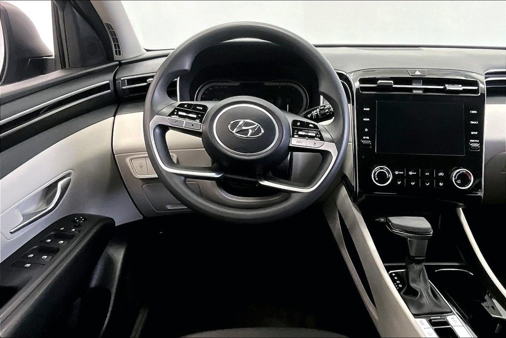 Used 2024 Hyundai Tucson SE AWD/4WD image 5