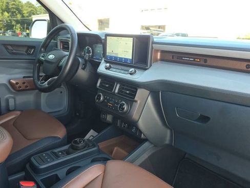 Used 2024 Ford Maverick Lariat FWD image 21
