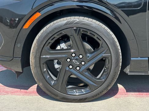 Used 2024 Chevrolet Equinox EV RS image 12