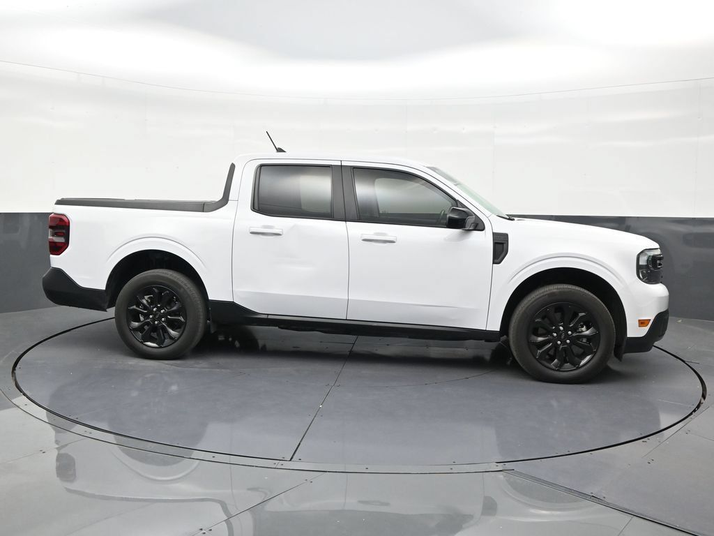 Used 2024 Ford Maverick Lariat w/ Black Appearance Package FWD image 6
