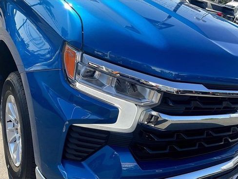 Used 2022 Chevrolet Silverado 1500 LT image 30