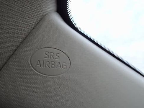 Used 2023 Toyota RAV4 XLE image 14