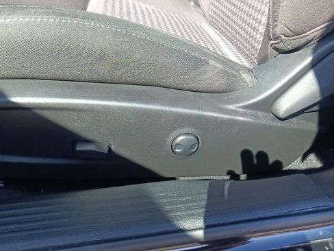 Used 2022 Dodge Challenger R/T w/ Blacktop Package image 16