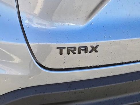 New 2026 Chevrolet Trax LT w/ Midnight Edition image 6