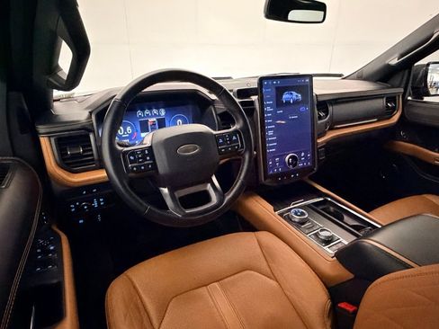 Used 2023 Ford Expedition Max Platinum AWD/4WD image 16