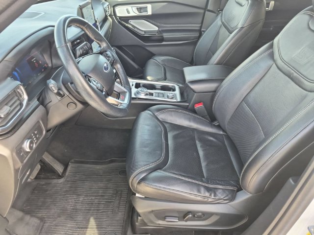 Used 2022 Ford Explorer ST w/ Equipment Group 401A AWD/4WD image 12