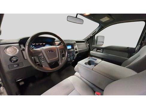 Used 2014 Ford F150 XLT w/ Equipment Group 302A Luxury AWD/4WD image 11