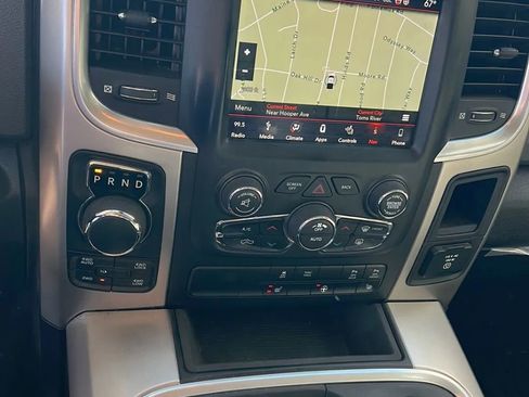 Used 2018 RAM 1500 Big Horn image 21