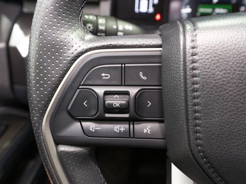 Used 2025 Toyota 4Runner SR5 RWD image 25