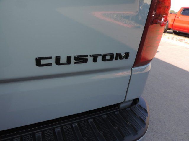 Used 2024 Chevrolet Silverado 1500 Custom w/ Turbomax Blackout Package RWD image 18