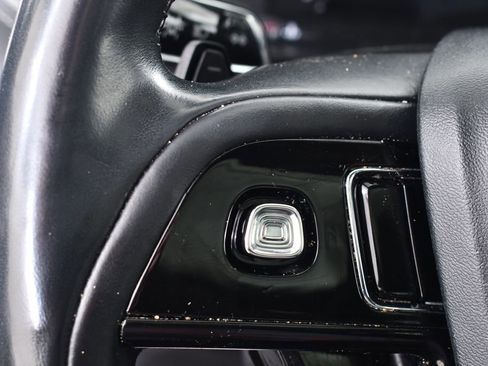 Used 2022 Lincoln Corsair AWD w/ Premium Package image 29