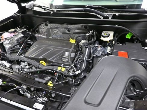 New 2026 Chevrolet Trax RS w/ Driver Confidence Package image 25