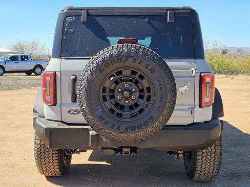 New 2026 Ford Bronco Outer Banks w/ Sasquatch Package AWD/4WD image 6