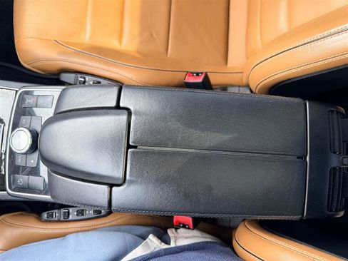 Used 2014 Mercedes-Benz E 550 Coupe image 25