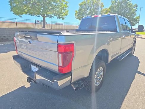 Used 2022 Ford F350 Lariat w/ Lariat Ultimate Package AWD/4WD image 7