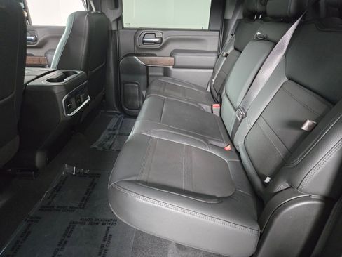 Used 2022 GMC Sierra 2500 Denali AWD/4WD image 5