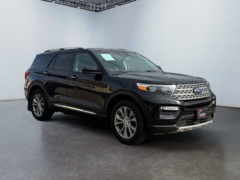 Used 2022 Ford Explorer Limited image 3