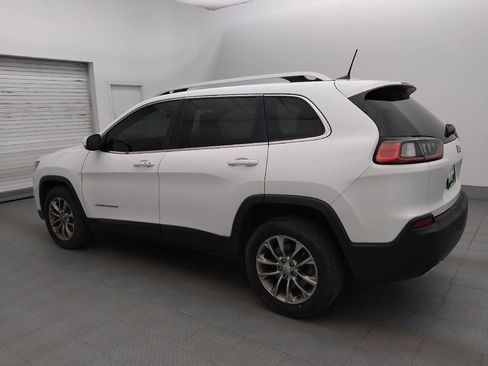 Used 2019 Jeep Cherokee Latitude Plus image 3