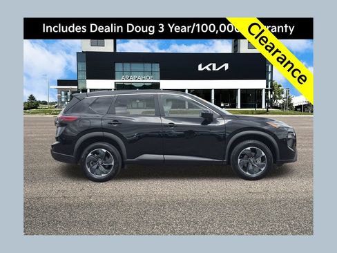 Used 2025 Nissan Rogue SV AWD/4WD image 1