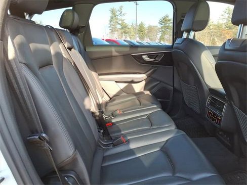 Used 2021 Audi Q7 3.0T Premium Plus image 7