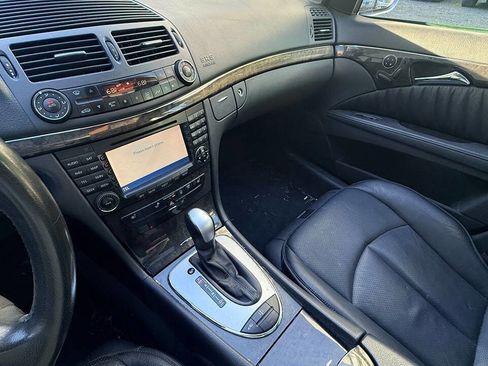 Used 2004 Mercedes-Benz E 500 4MATIC Sedan image 12