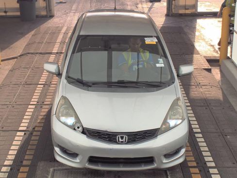 Used 2012 Honda Fit Sport image 6