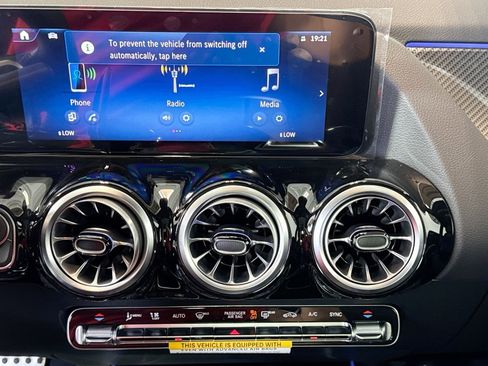 New 2026 Mercedes-Benz GLA 35 AMG 4MATIC image 12