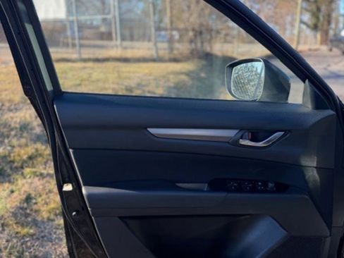 Used 2021 MAZDA CX-5 Sport image 11